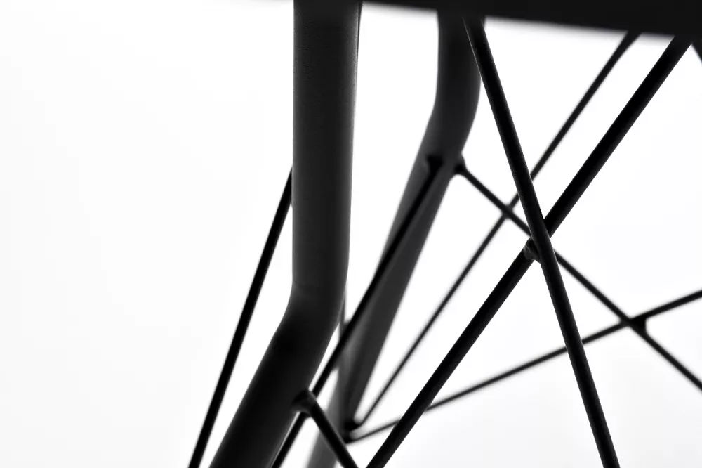 Стол круглый из HPL 70см, серый гранит/черный. Купить! Стол круглый из HPL 70см, серый гранит/черный. Купить!