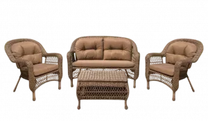 Не большой комплект уличный из искусственного ротанга на 4-х