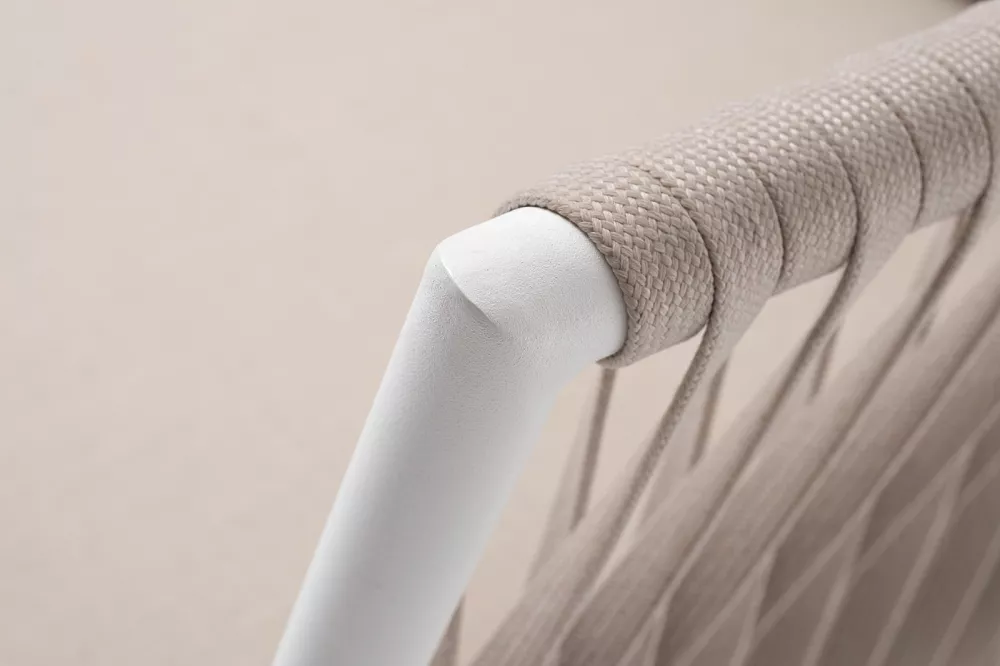 Плетеное кресло из роупа, бежевый. Купить недорого! Плетеное кресло из роупа, бежевый. Купить недорого!