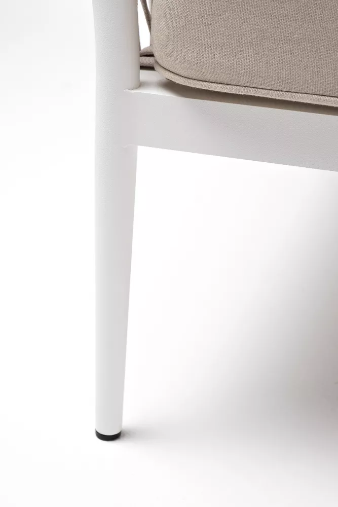 Плетеное кресло из роупа, бежевый. Купить недорого! Плетеное кресло из роупа, бежевый. Купить недорого!