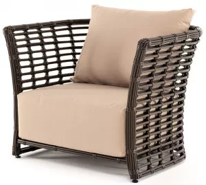 Садовое оранжевое кресло плетеное из роупа с подушкой