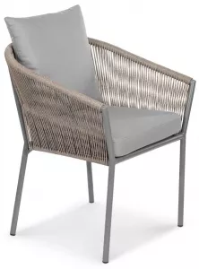 Стул из искусственного ротанга с подушкой для уличного кафе