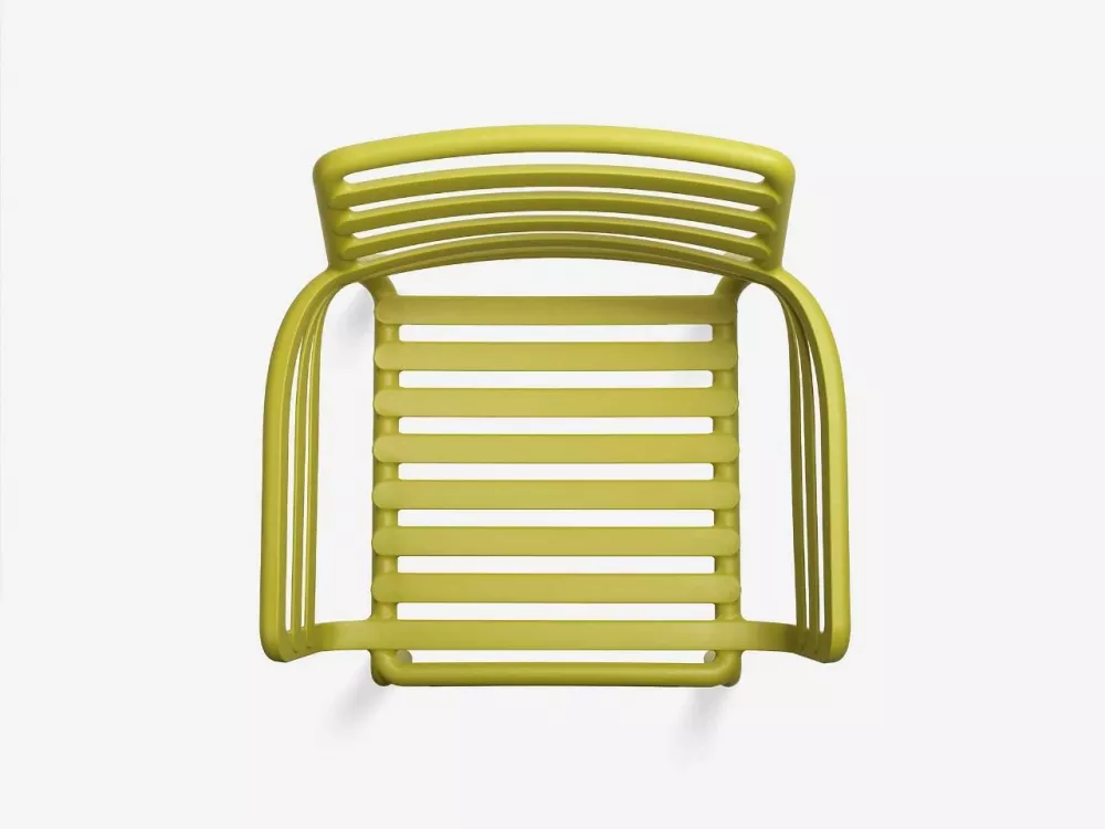 Кресло пластиковое цвет грушевый Италия. Купить! Кресло пластиковое цвет грушевый Италия. Купить!