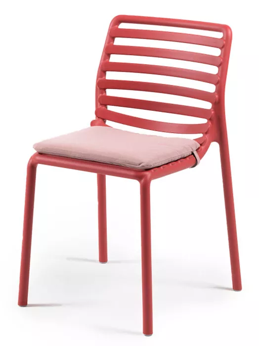 Стул пластиковый, марсала уличный Италия Стул пластиковый, марсала уличный Италия