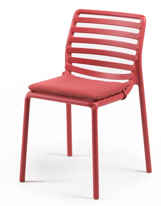 Стул пластиковый, марсала уличный Италия Стул пластиковый, марсала уличный Италия