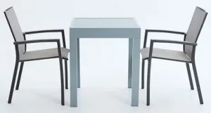 ���� �� ������� � ������ � �������� ��� ����� �� �������� 180 ��