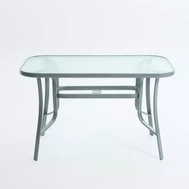 Обеденный комплект пластика из металла купить недорого! Обеденный комплект пластика из металла купить недорого!