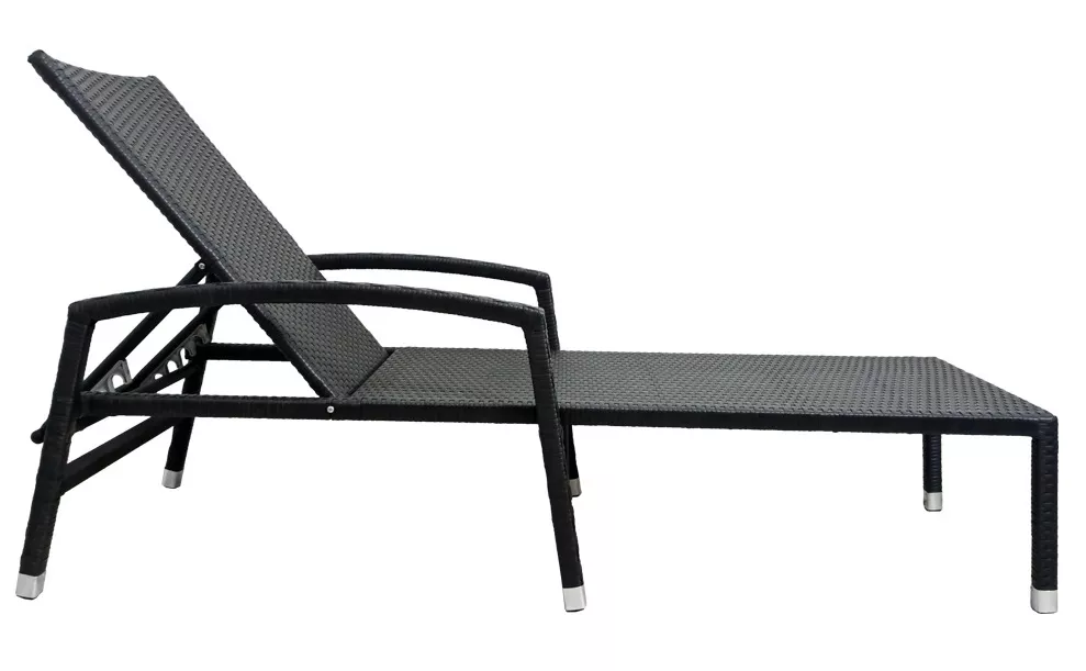 Плетеный лежак для дачи и пляжа без матраса