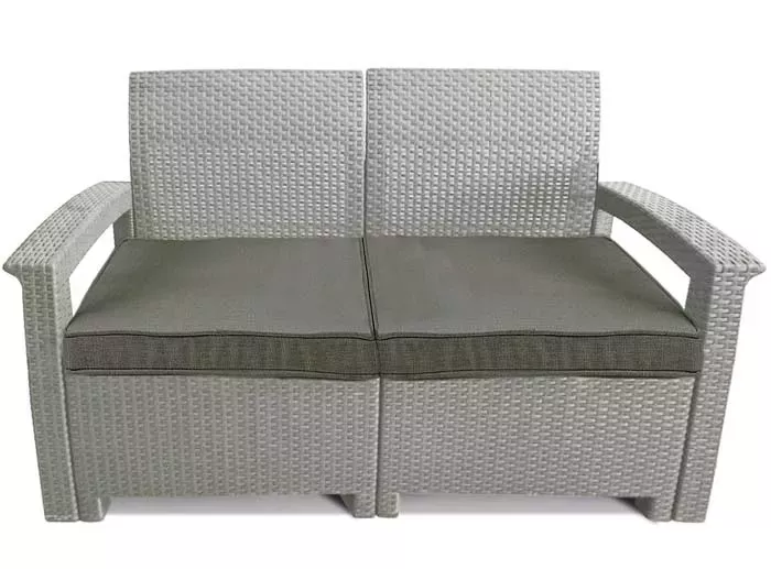 Пластиковый диван с имитацией ротанга двухместный