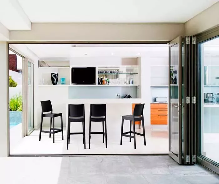 Барные стулья из пластика купить недорого Барные стулья из пластика купить недорого